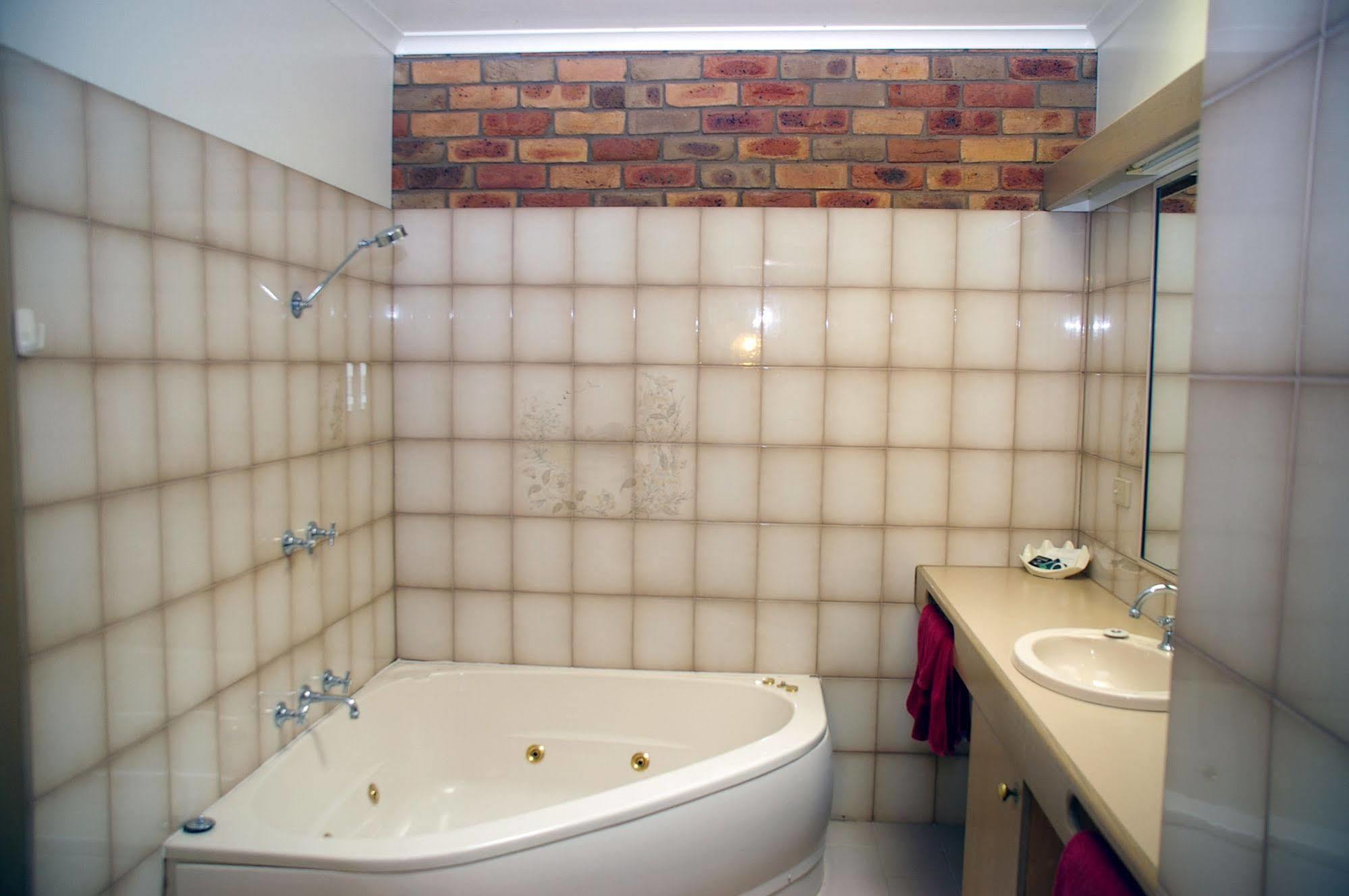 Pines Country Club Motor Inn Shepparton Extérieur photo